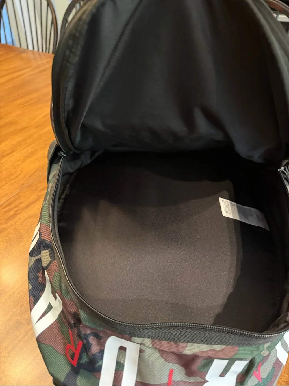 JORDAN unisex AIR PATROL BACKPACK - 29 Liters